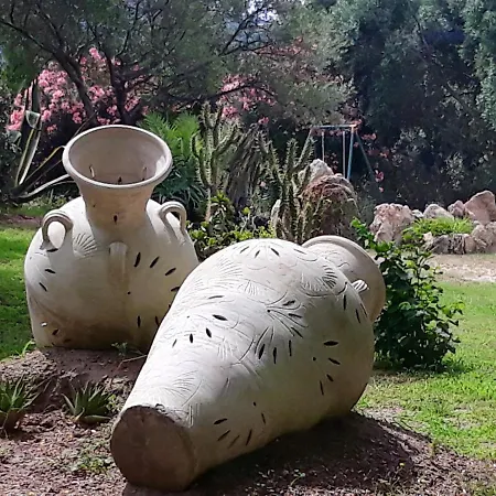 Elegant With Sea View In Olbia 70 M² Garden